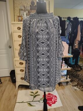 City Triangles Black and White Printed Smocked-Neck Tunic